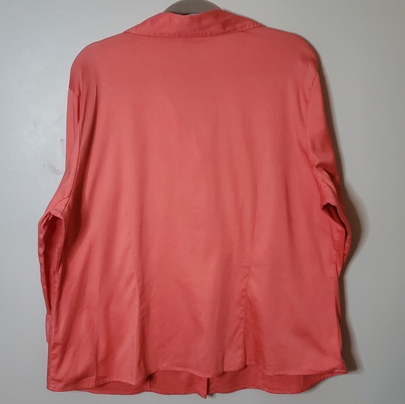 Dressbarn | 18 | 20 | Vibrant Button Up Blouse - Picture 6 of 10